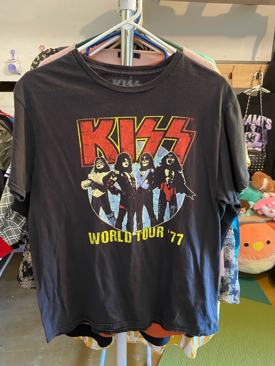 Kiss Other - Kiss Black Graphic 'World Tour '77' Tee with Red & Yellow Logo
